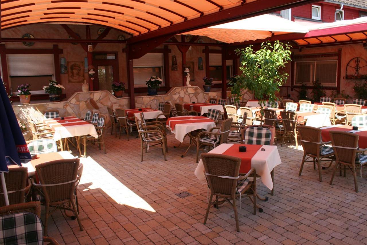 Hotel Restaurant Da Vinci Лар Экстерьер фото
